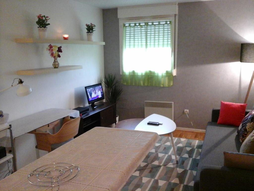 Beau Studio Noisy-Le-Grand Noisy-le-Grand Room photo
