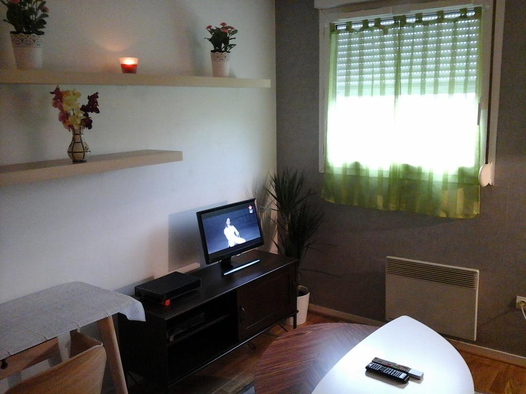 Beau Studio Noisy-Le-Grand Noisy-le-Grand Room photo